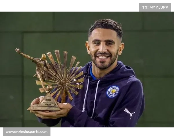 大巴黎连送曼城两员核心大将，蓝月亮的复兴之路有关键“助攻”