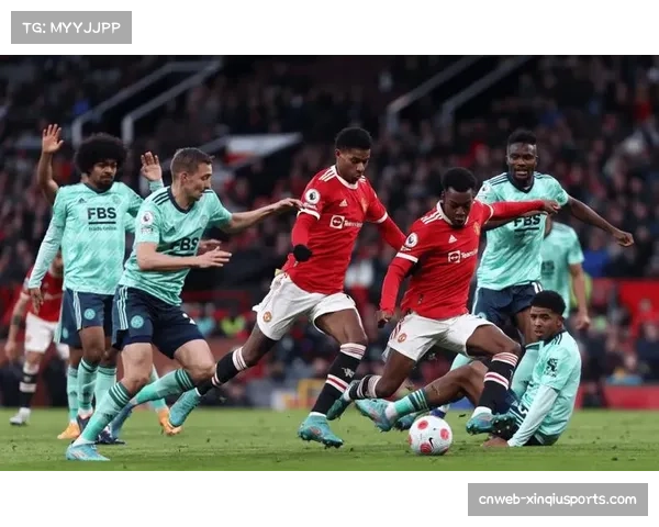 法甲争冠与保级格局白热化，朗斯12场10胜加入战团